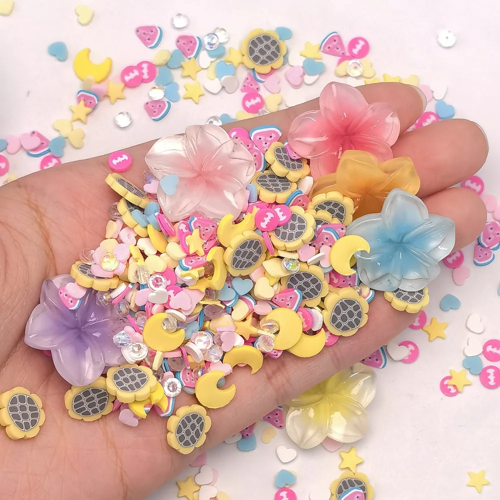 Pastel Flower & Moon Slime Charm Mix hand-held component close-up, product code SLM10016 thumbnail