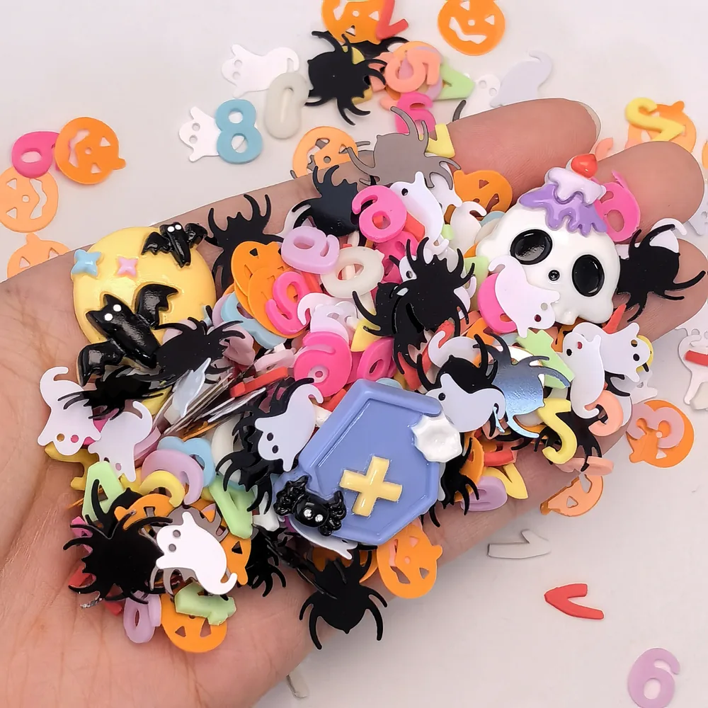 Halloween Skull & Spider Slime Charm Mix hand-held component close-up, product code SLM10021 thumbnail