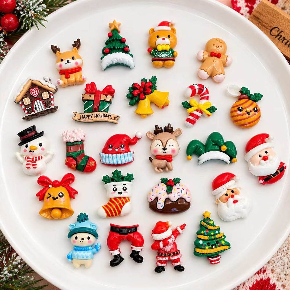 Wholesale Mixed Christmas Flatback Resin Charms for Slime, Scrapbooking and DIY Accessories assortment, product code RW20175