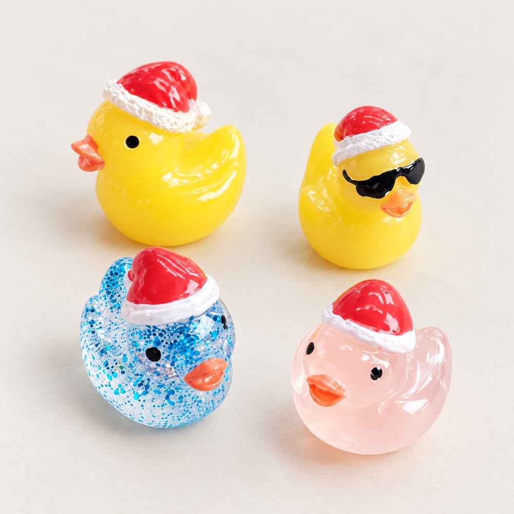 Wholesale Christmas Hat Duck Resin Miniatures for Slime, Fairy Gardens and Holiday Gift Crafts styled detail illustration, product code RW24891 thumbnail