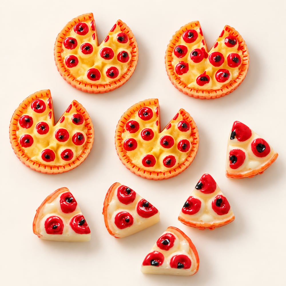 Mixed Mini Pizza Resin Decorations assortment, product code RW337/285