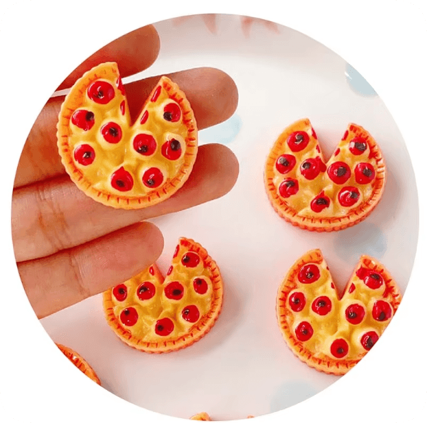 Mixed Mini Pizza Resin Decorations supplied RW337 reference, product code RW337/285 thumbnail