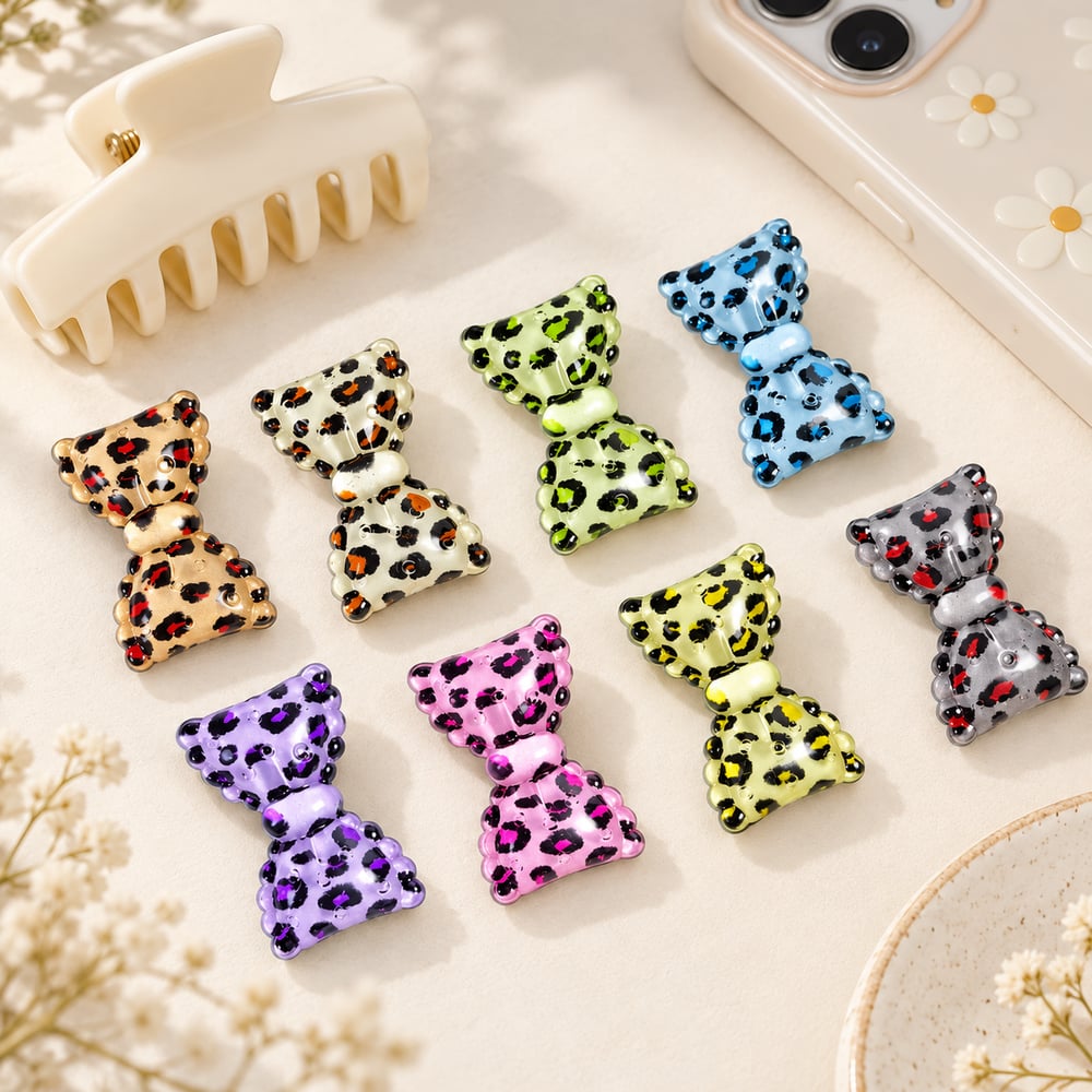 Leopard Print Resin Bow Craft Cabochons styled scene illustration, product code RW26829 thumbnail