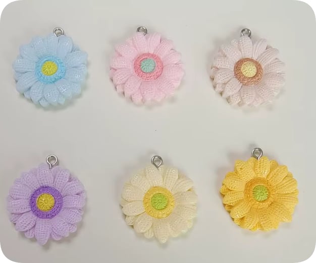 Mini Resin Flower Pendants with Eye Pins assortment, product code YZ26165